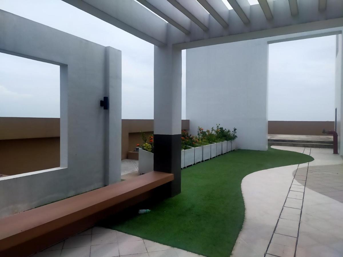 The Radiance Manila Bay Aparthotel Pasay Ngoại thất bức ảnh