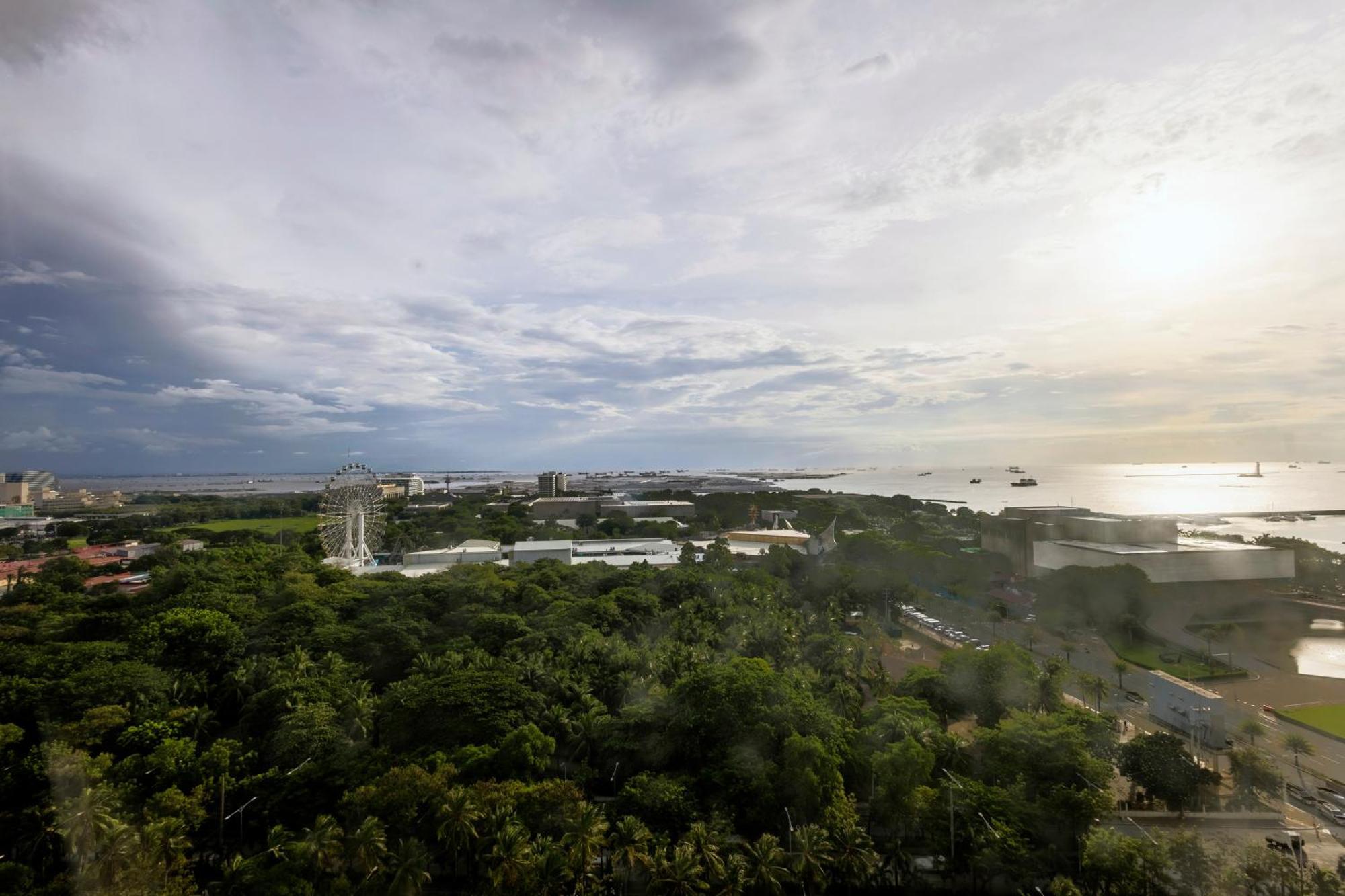 The Radiance Manila Bay Aparthotel Pasay Ngoại thất bức ảnh